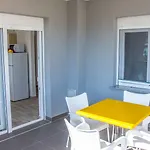 Appartement Franci Pag With Heating And Open Year Pag Town