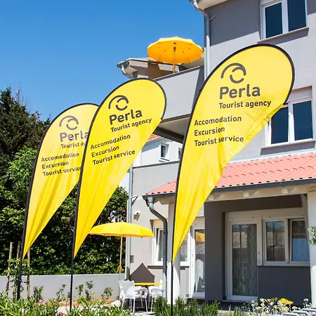 아파트 Franci Pag With Heating And Open Year