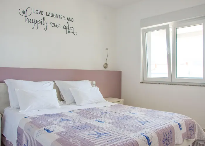 Apartman Franci Pag With Heating And Open Year Pag Town