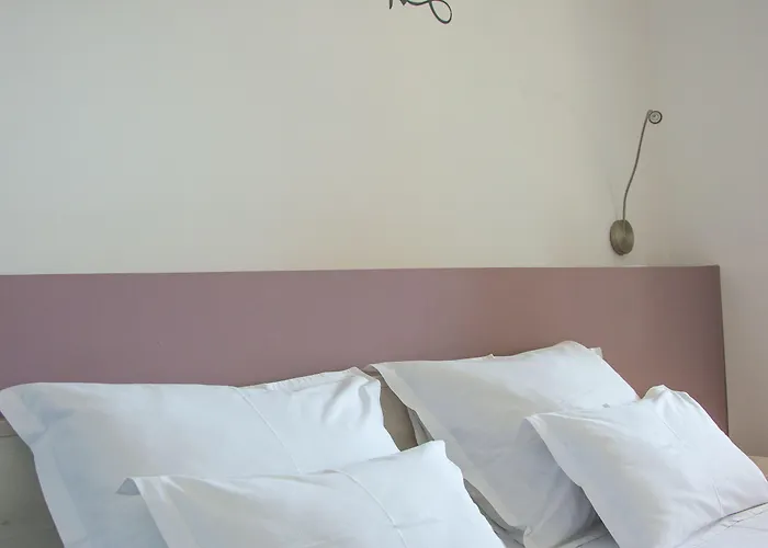 Apartman Franci Pag With Heating And Open Year Pag Town