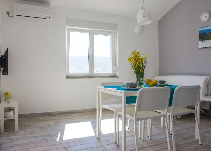 Franci Apartment