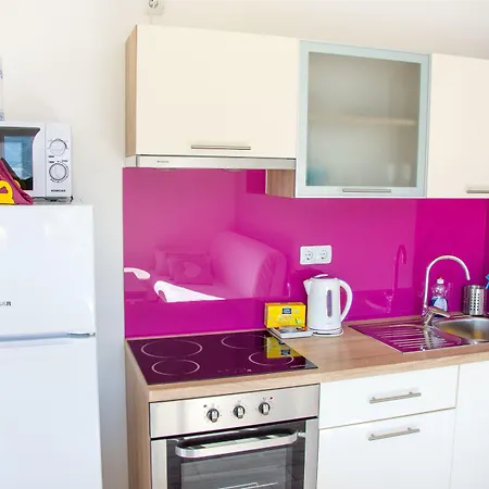 Apartament Franci Pag With Heating And Open Year Pag Town