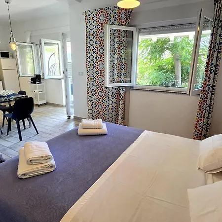 Apartament Franci Pag With Heating And Open Year Pag Town